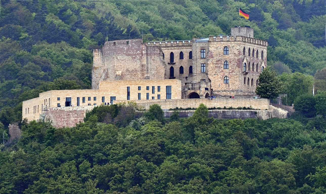 Castillo de Hambach en Neustadt an der Weinstraße