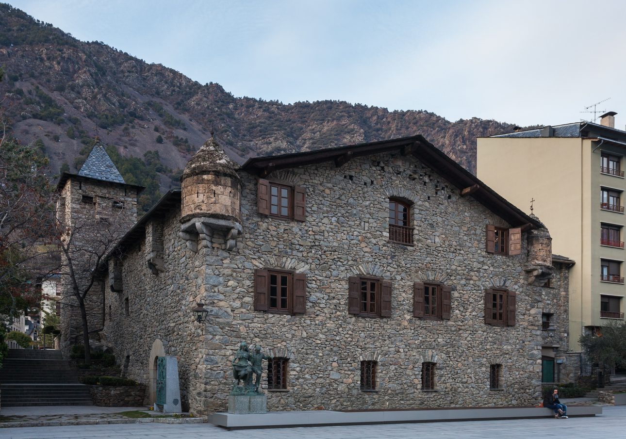 Casa de la Vall en Andorra la Vella