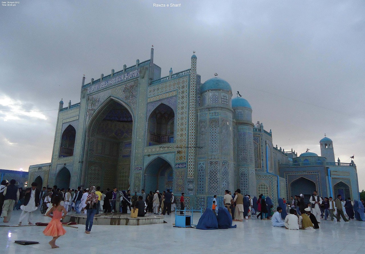 Mezquita Hazrat Ali en Mazar-i-Sharif