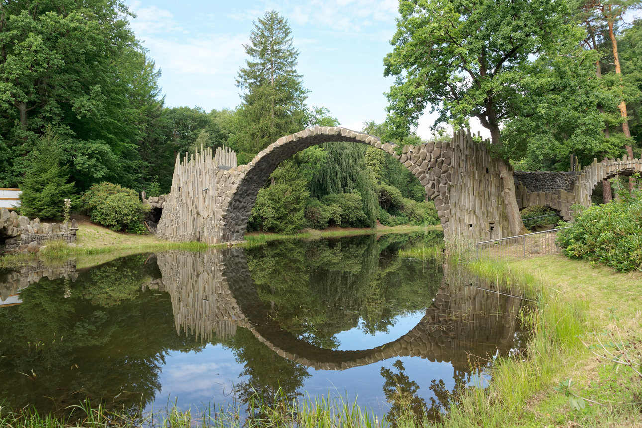 Puente de Rakotzbrücke, Kromlau en Gablenz